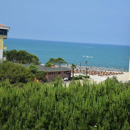 Hotel Sunrise Golem  Esterno foto
