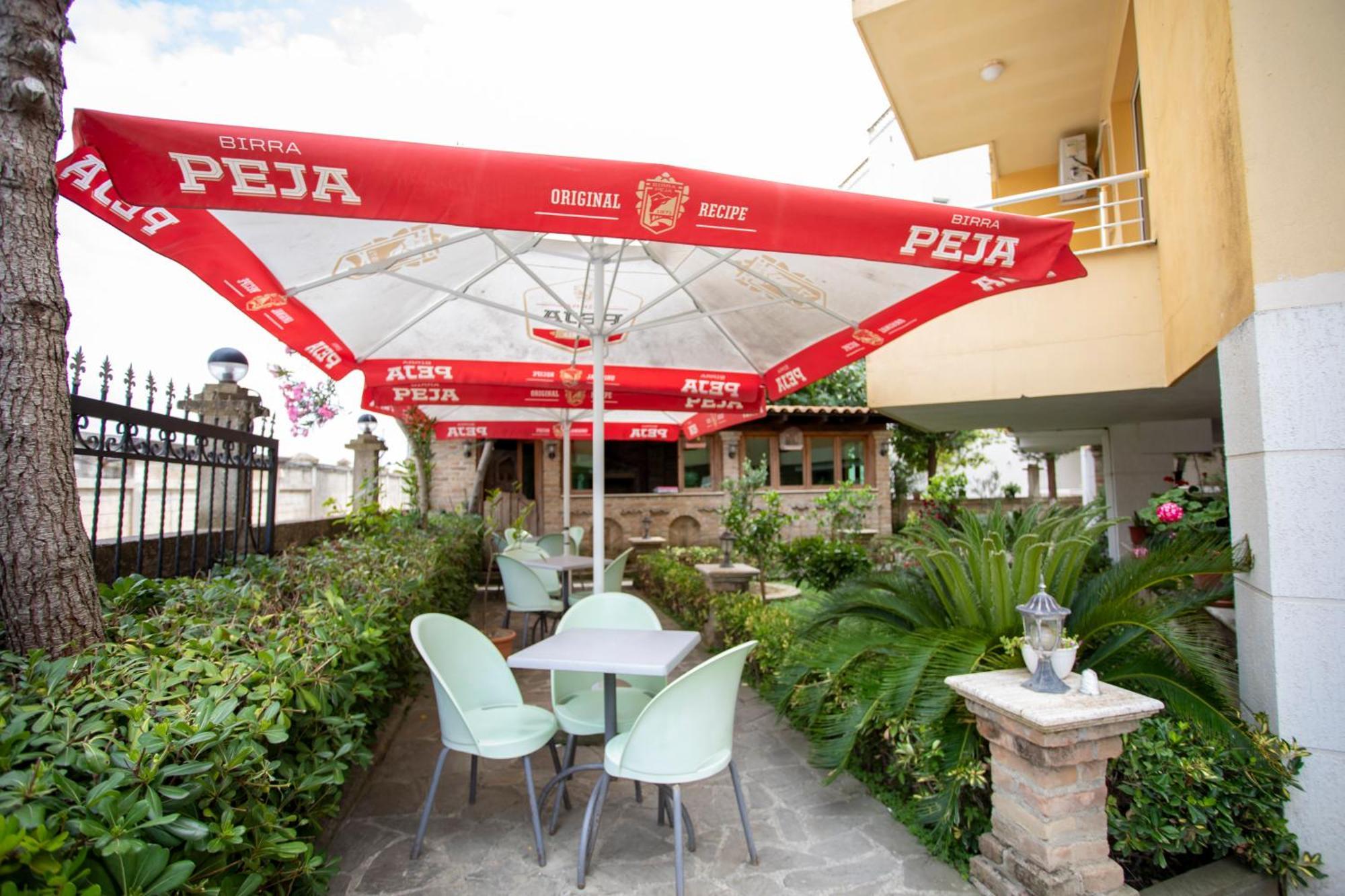 Hotel Sunrise Golem  Esterno foto